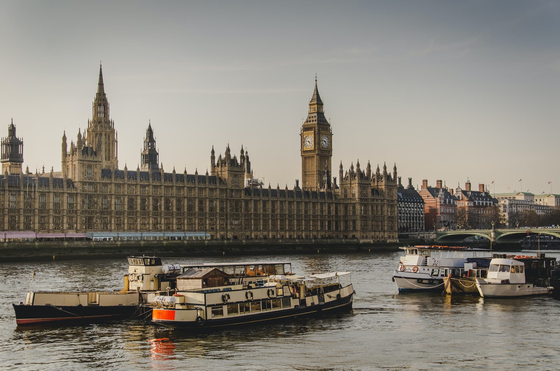houses of parliament london