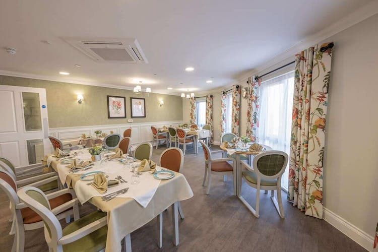 Oxbow Manor Care Home