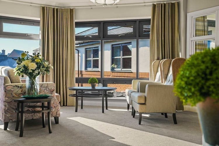 Broadlands Lodge Care Home