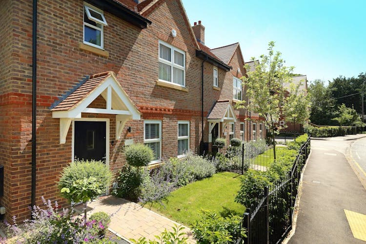 Pinewood Place