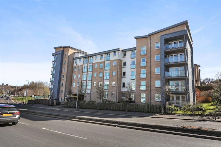 Lauder Court - Resale