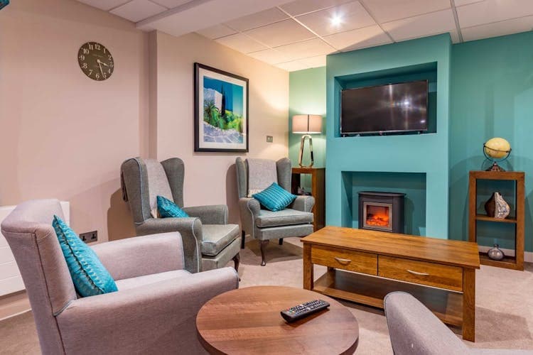 Llys-y-Tywysog Care Home