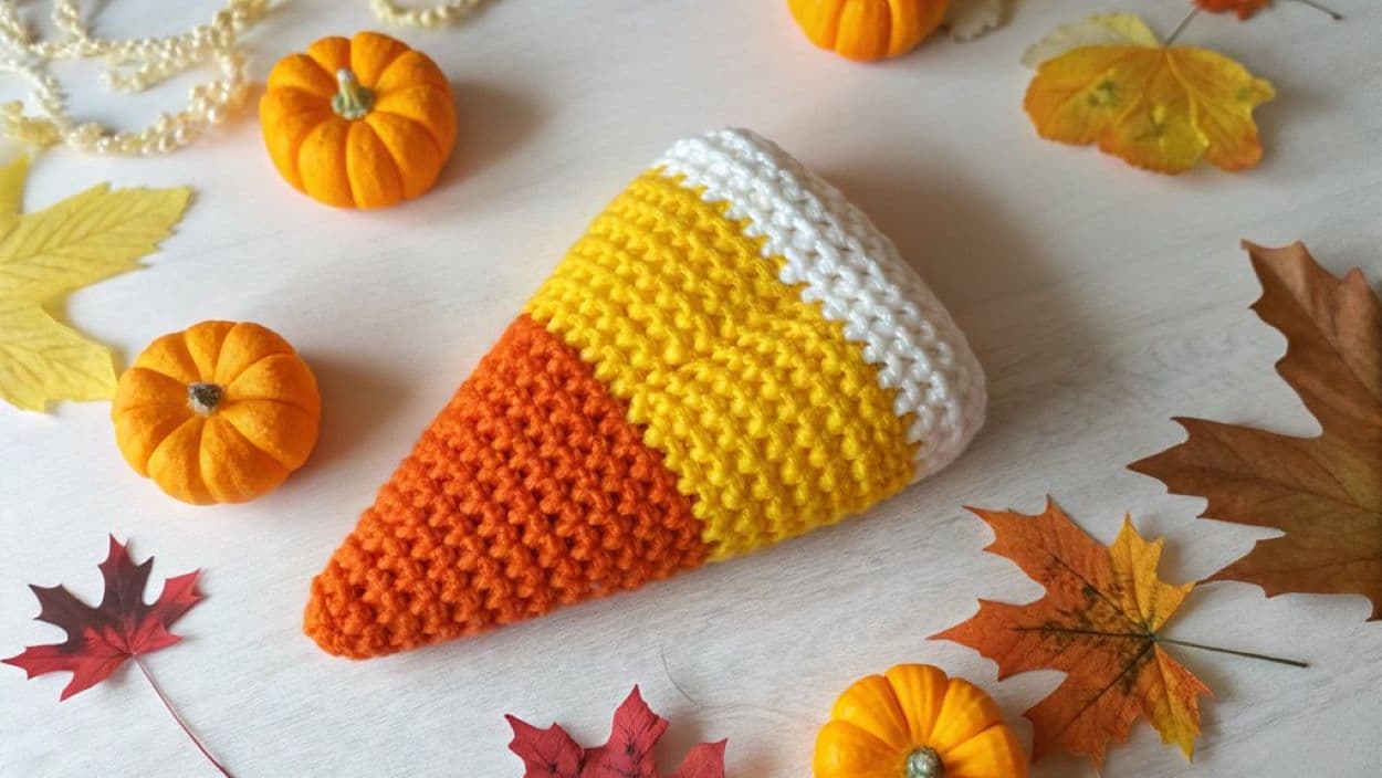crochet candy corn