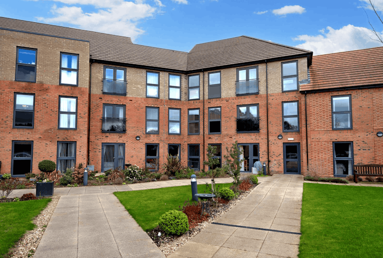 Deans Park Court – Resale